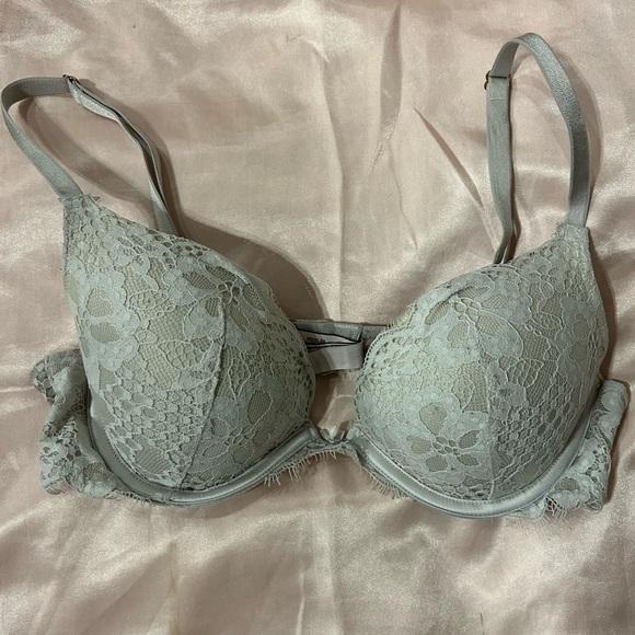 Victoria's Secret Other - Victoria’s Secret White And Tan Lace Push Ip Bra 34B
